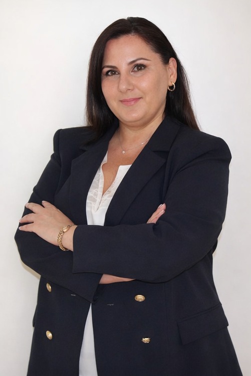 Psikolog Tuğba Özgenlik